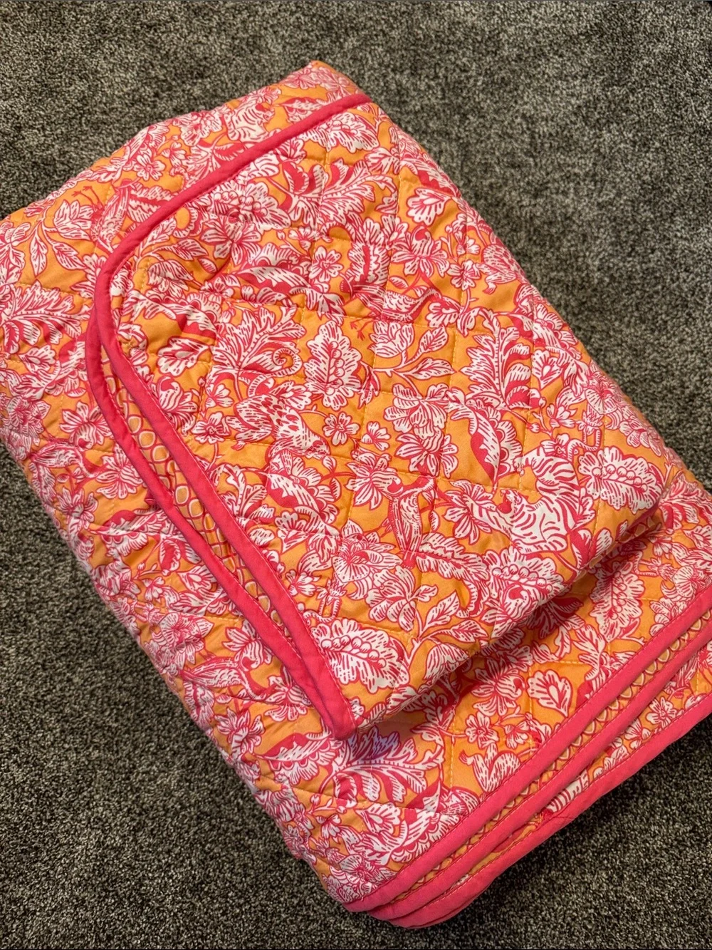 Vibrant Pink & Orange Floral Quilt - Lightweight Home Bedding
